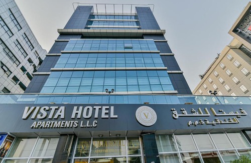 Al Muraqqabat Hotel | VISTA HOTEL APARTMENTS DELUXE