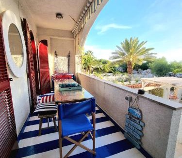Falerna House | VISTA MARE Su tre piani con giardino
