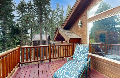 Tahoe Vista House | Vista Pines Retreat