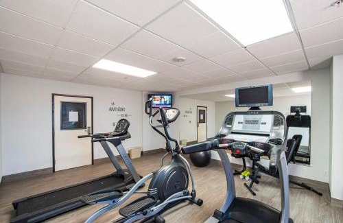 Sierra Vista Apartment | Vistas 107- Modern studio sleeps 3 with style