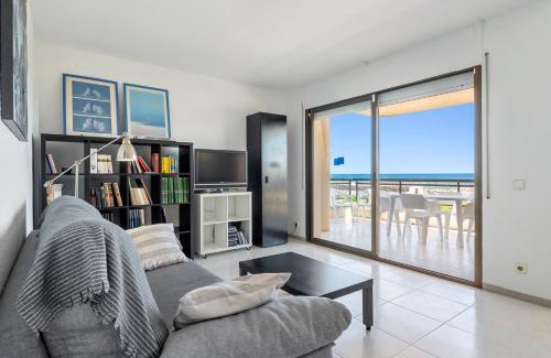 Clara Apartment | Vistas al mar Torredembarra