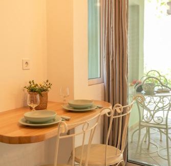 Kissamos House | Vitis Vinifera Tranditional Studio Apartment