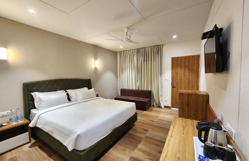 Daman Hotel | VITS Daman Devka Beach
