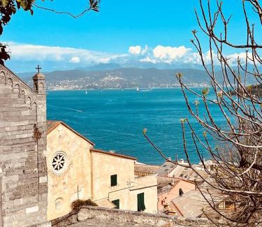 Portovenere Apartment | Vittoria 19