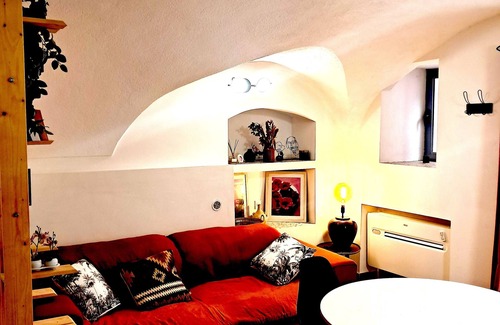 Bastia Apartment | Vittoria Homes/Julia Apartment