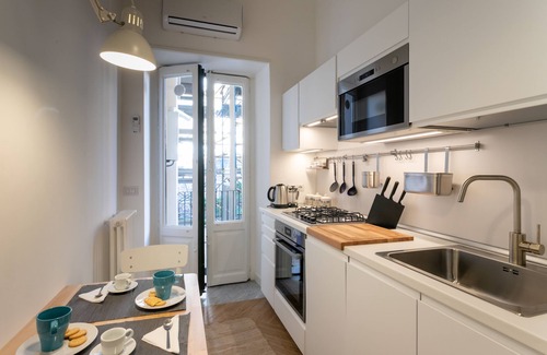 Catania City Centre Apartment | VITTORIO EMANUELE HOUSE