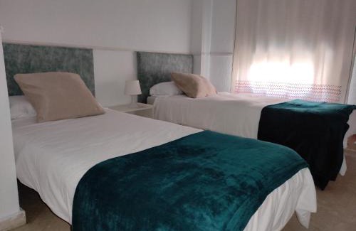 Huelva Apartment | Vive Huelva ARAGON 4 HABITACIONES WIFI 300MB
