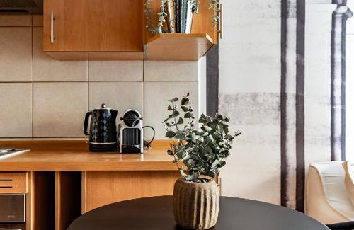 Lastarria Apartment | Vive Lastarria c Estilo & Diseño