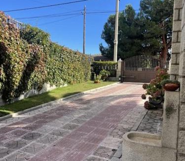 El Barraco Villa | vivienda de uso turístico Maestro