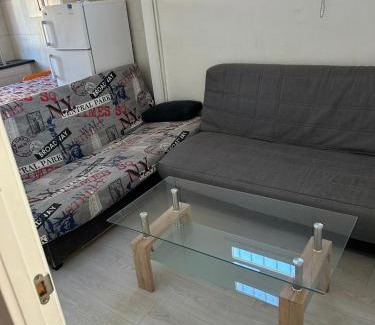 Old Town Apartment | Vivienda rosa barrio húmedo