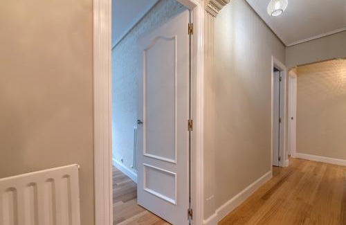 Bilbao Apartment | Vivienda turística reformada en zona residencial con garaje y wifi