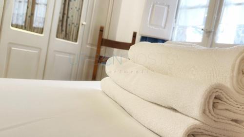Castanos Apartment | Vivienda turistica con encanto centrico, wifi y patio
