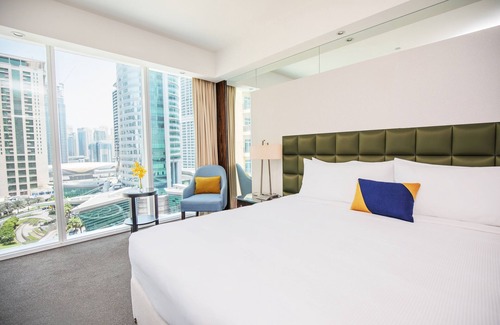 Jumeirah Lake Towers Hotel | voco Bonnington Dubai by IHG