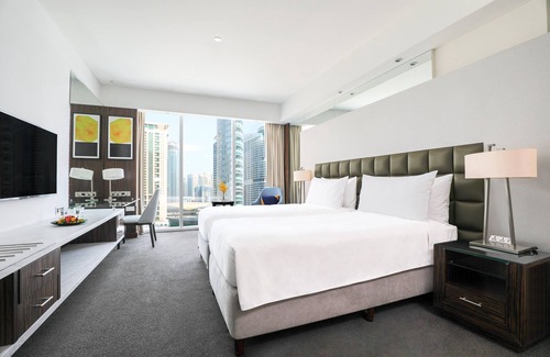 Jumeirah Lake Towers Hotel | voco Bonnington Dubai by IHG