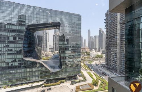 Downtown Dubai Apartment | Vogue DAMAC Maison Cour Jardin Studio Pool & Gym Access
