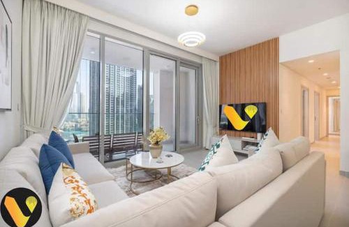 Downtown Dubai Apartment | Vogue Downtown Forte with Full Burj Khalifa View - Sheikh Mohammed bin Rashid Boulevard in Downtown Dubai, Three Bedroom Apartment with Kids Room and Balcony, Access to All Amenities - Walkable to Dubai Mall and Burj Khalifa
