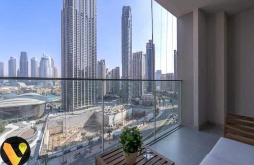Downtown Dubai Apartment | Vogue Downtown Forte with Full Burj Khalifa View - Sheikh Mohammed bin Rashid Boulevard in Downtown Dubai, Three Bedroom Apartment with Kids Room and Balcony, Access to All Amenities - Walkable to Dubai Mall and Burj Khalifa