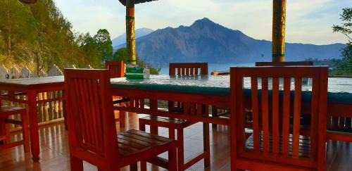 Songan House | Volcano Lake View