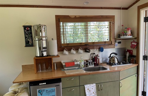 Volcano Cabin | Volcano Off the Grid Eco Cabin Retreat in the heart of the tropical raiforest.