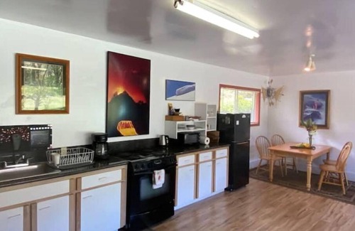 Volcano Apartment | Volcano Red Sky tea garden