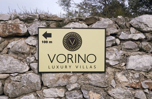 Pagkia House | Vorino Luxury Villas, Aloni