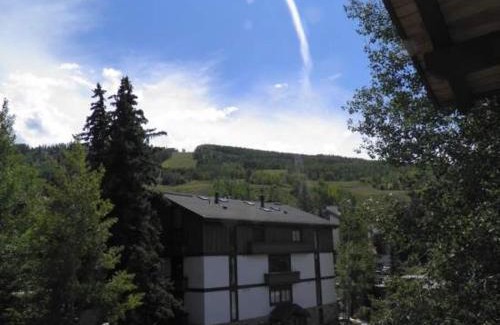 Vail Apartment | Vorlaufer Steps to Vail Village