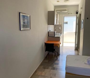 Panormos Apartment | Voula Ilias Studios