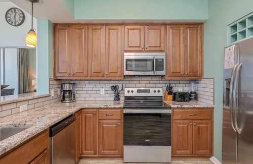 Fort Walton Beach Condo | VPH5 Luxury Gulf-View Penthouse with Private Hot Tub & Stunning Sunrises!
