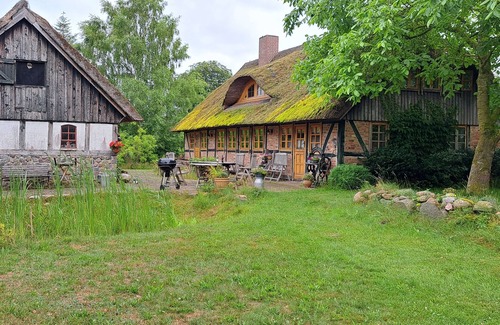 Ludershagen Cottage | Vrbo Property