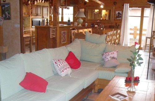 Allos Ski Chalet | Vrbo Property