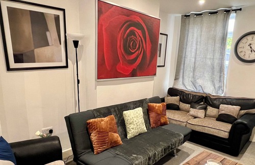 Wellingborough House | Vrbo Property