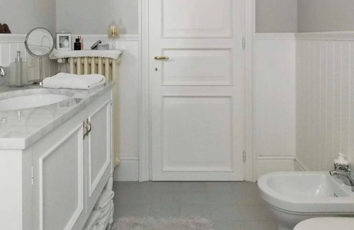 Gallaratese Apartment | Vrbo Property