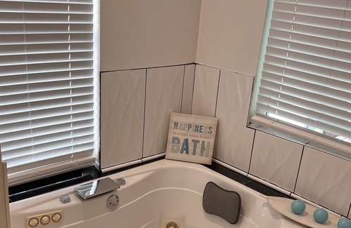 Jonesboro House | Vrbo Property