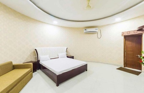 Jabalpur Hotel | Vrindavan Gopala Resort