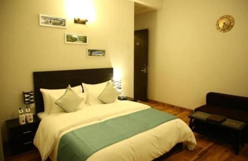 Vrindavan Apartment | Vrindavan suites And Resort
