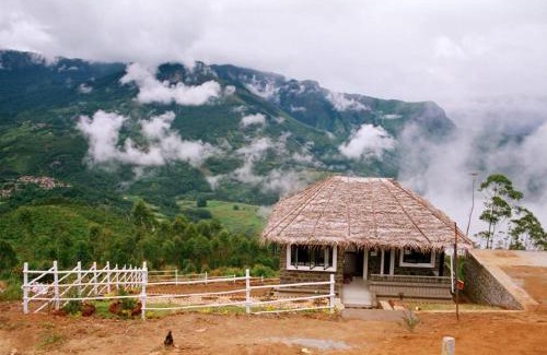 Kanthalloor House | Vrindhavan Farm Suites