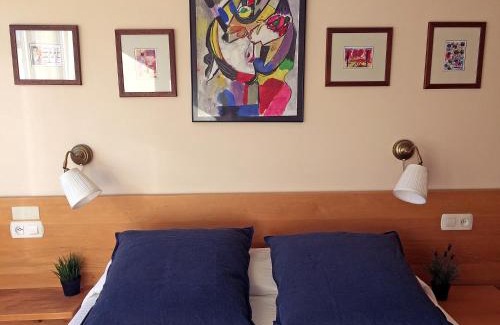 Antiguo Apartment | VT Musikene Parking ESS01579