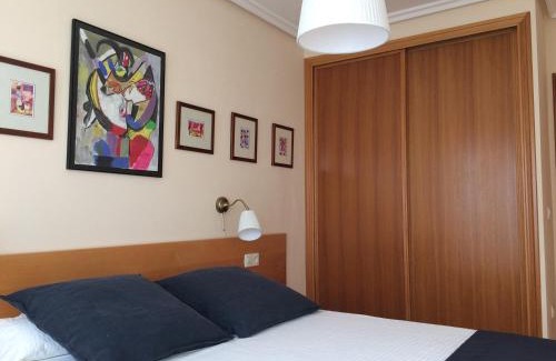 Antiguo Apartment | VT Musikene Parking ESS01579
