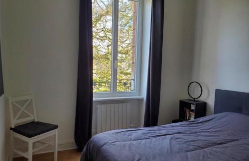 Huelgoat Apartment | Vue imprenable sur le Moulin du chaos !