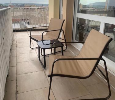 Sablon Apartment | Vue magnifique, 7 mn gare, Muse, Centre, parking