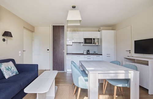 La Grande-Motte Condo | Vue Mer! Appartement Climatisé | Accès Piscine