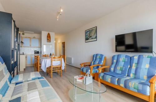 Saint-Jean-de-Monts Apartment | Vue Mer -Apt 2 pièces+alcove-5 pers. by Interhome