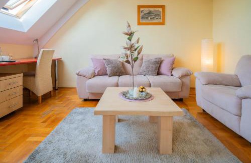 Vukov Spomenik Apartment | Vukov Park apartments