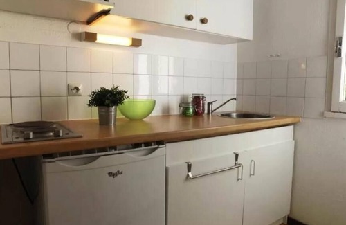 Mejannes-le-Clap Apartment | VVF Méjannes Gard * - 2 Room Gite 5 People 1 baby