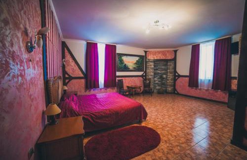 Vyshhorod Resort | Vyshegrad Castle Hotel
