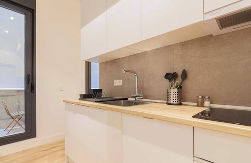 Palacio Apartment | w* | Amazing 4BR at Palacio Real