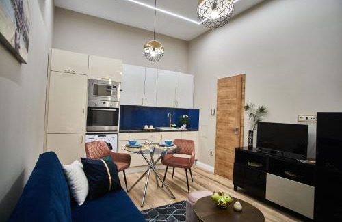 Terezvaros Apartment | W18 Design Apartments - Budapest Downtown