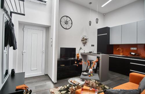 Terezvaros Apartment | W18 Design Apartments - Budapest Downtown