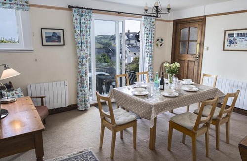 Salcombe House | Waders