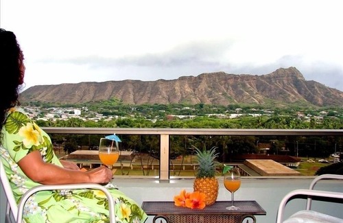 Waikiki Condo | Waikiki Sunset 2BR - DIRECT Diamond Head View!